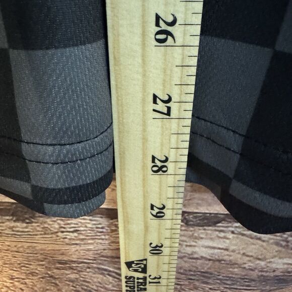 AC/DC High Voltage Checkerboard L Soccer Jersey Mens Graphic Tee Band Rock Shirt - Picture 5 of 6